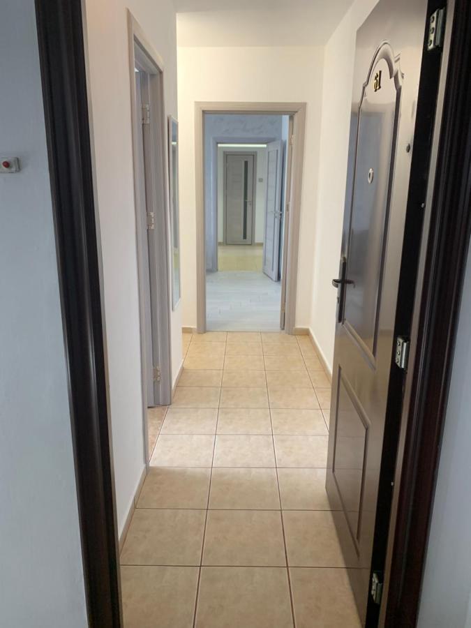 Victoriei Boulevard Private Apartment บราชอฟ ภายนอก รูปภาพ